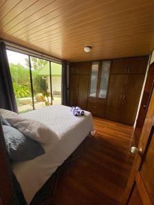 Don Dugis Home and Iriria Spa Near airport