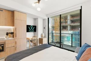 Prime Location Studio Near Bayfront Park with Pool