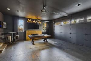 Townhome with Rooftop Garage Pool Table by Belmont and Vanderbilt