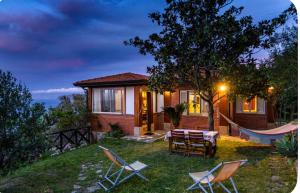 Panoramic Sea view Cosy sicilian house with garden