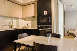 Chic 2BR Unique Stay in the Heart of Providencia