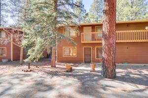 Hike, Fish and Golf! Unit 3 Mi to Woodland Lake Park