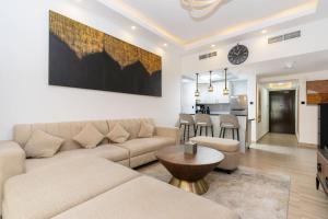 StayliaDXB Dubai Marina Views near Beach & Metro