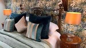 The Mainstay Luxury Boutique Rooms with Private Parking