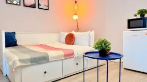 Boutique Studios in Historic Old Town - Smardan Street