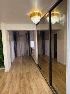 Apartament de Lux cu Terasă la Lac Rediu La 5 Minute de Moldova Mall