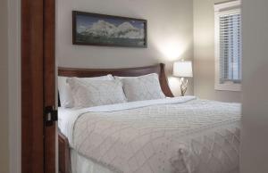Cozy 1 Bedroom Located in Solara Resort