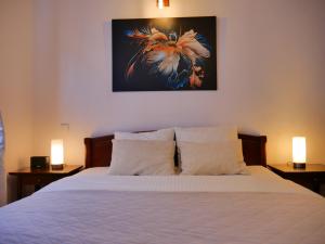 Designer 1BR Luxury Retreat, Atelier Residence, Walk to Palace of Culture