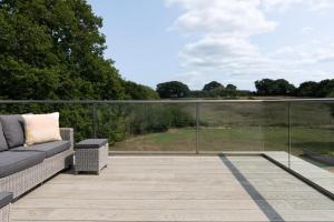5 Bed in Seaview oc-m33328
