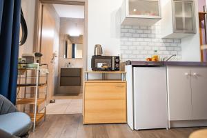 Cozy compact studio France