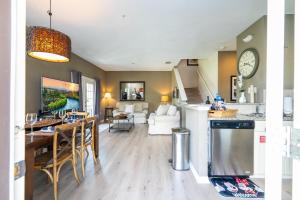 Dluxx Dream Getaway 4 Bedr near Disney World 3228