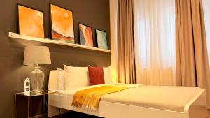 Boutique Studios in Historic Old Town - Smardan Street