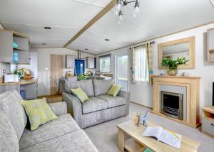 Willows Holiday Park