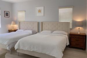 Yellow house Whole 2bedrooms in Alhambra
