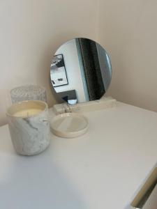 Modern Studio Apt In The Heart Of Bham