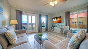 Rest Ashored by AvantStay Port A Condo Beach Access Pickleball Court Basketball Court