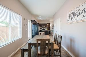 Cozy Farmhouse Central Valley Home