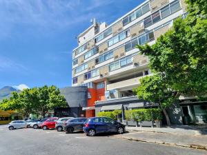 72 Kloof Street Studio with City Views