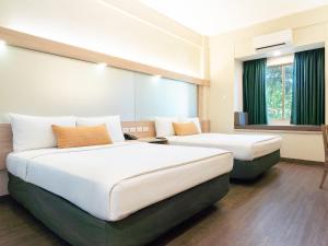 Microtel by Wyndham Tarlac