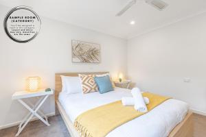 시드니 Conveniently Located Double Room Near Eastwood - Shared Bathroom and Kitchen 호텔 객실