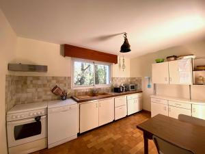 Villa avec jardin boisé, proche plage et commerces, La Tranche-sur-Mer - FR-1-22-307