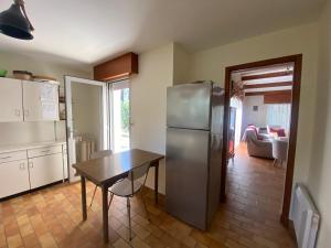 Villa avec jardin boisé, proche plage et commerces, La Tranche-sur-Mer - FR-1-22-307