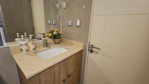 Departamentos Vilar, a pasos del centro y estacionamiento