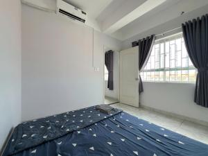 Bright Family Apt - Full Kitchen - Lake View - Near Doi Duong Beach