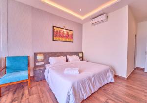 Jose Villa Kanthalloor by VOYE HOMES