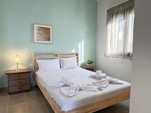 Electras Beach Front Apartment in Nea Skioni