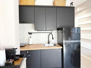 Aya Pool Apartment in Kallithea