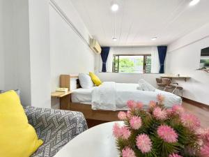 S Hostel sukhumvit48 Near Phrakanong BTS 2001