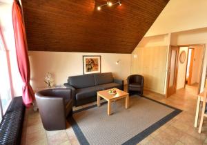 Ferienpark AM WALDRAND - Appartement für 4 Personen mit Balkon - Ausguck