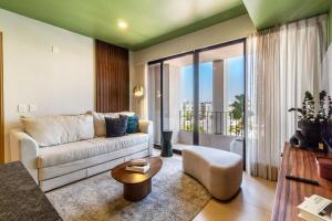 Warm and Modern apartment in Chapu