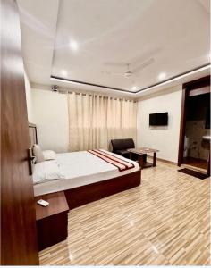 Jeevak hotel