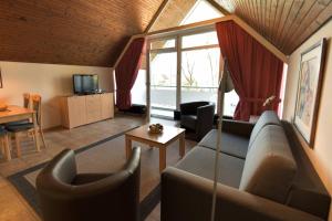 Ferienpark AM WALDRAND - Appartement für 4 Personen mit Balkon - Gaffel