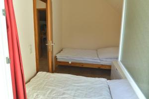 Ferienpark AM WALDRAND - Appartement für 4 Personen mit Balkon - Gaffel
