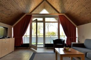 Ferienpark AM WALDRAND - Appartement für 4 Personen mit Balkon - Gaffel