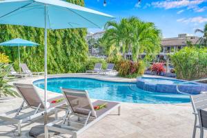 Two-floor Suite Heated pool Dock Access Quiet Neighborhood SaltAire One RESlDENCES