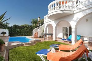 Villa Pedrosol by Villa Plus