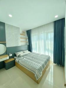 3-bedroom apartments right at the beach Nha Trang