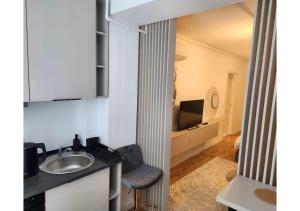Ivory Residence Stylish Studio, Pipera - Park View with Paid Parking Available