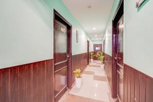 Collection O Rispana Pul Dehradun Formerly Hotel Square 1