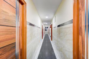 Super Townhouse Financial District Circle Hyderabad