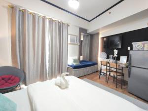 Studio Type Condo Near Airport