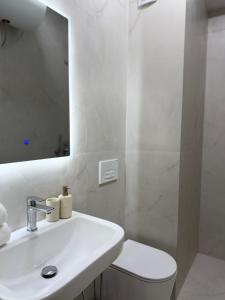 Other Side Tirana Cozy Urban Stay