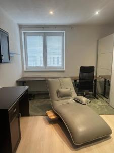 APARTMENT TOPOLOVA with FREE PRIVATE PARKING