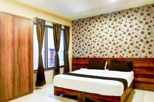 Super Townhouse Oak Viman Nagar Formerly Kuber Inn