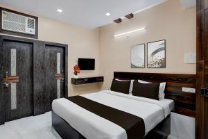 Super Collection O Patliputra Sports Complex Formerly Wellfood Inn