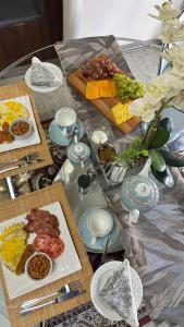 Lenajist Guest House